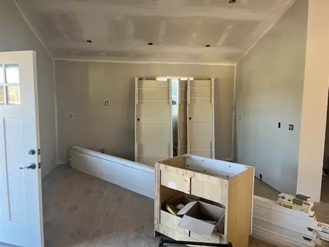 532 E South Fifth St, Seneca, SC 29678 photo 6