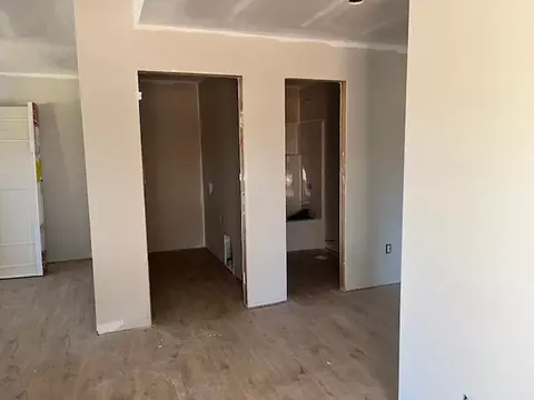 532 E South Fifth St, Seneca, SC 29678 photo 7