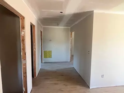 532 E South Fifth St, Seneca, SC 29678 photo 8