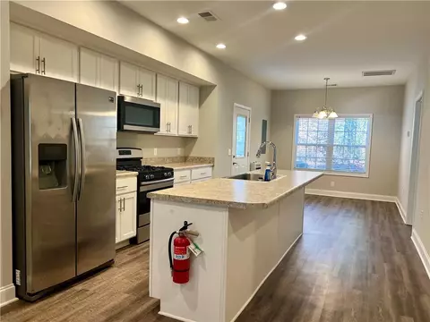 354 E Woodland Dr, Walhalla, SC 29691 photo 14