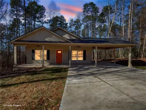111 Sequayah Dr, Fair Play, SC 29643 photo 2