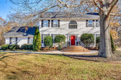 104 Pleasant Woods Rd, Piedmont, SC 29673