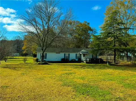 1610 Crestview Rd, Easley, SC 29642