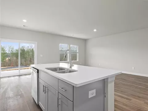 1076 Appalachian Dr, Moore, SC 29369 photo 9