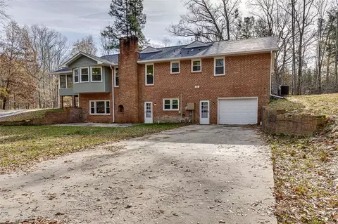 Exterior - 201 Arrowhead Trl, Easley, SC 29642 photo 5 of 12