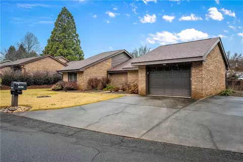 1025 Keystone Ln, Clemson, SC 29631 photo 3