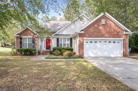 203 Harrington Dr, Anderson, SC 29625