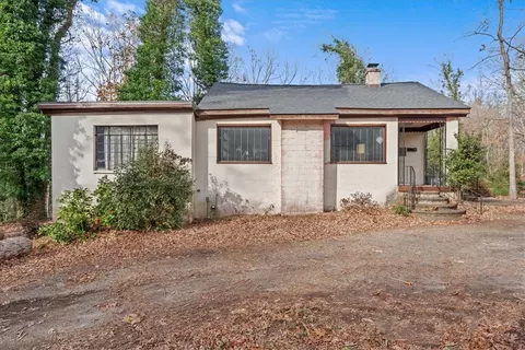 105 Oakleaf Dr, Spartanburg, SC 29301