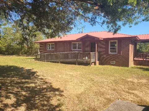 1820 Old Landfill Rd, Iva, SC 29655