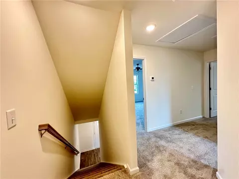 Entry Way - 511 Seaborn Cir, Pendleton, SC 29670 photo 2 of 4