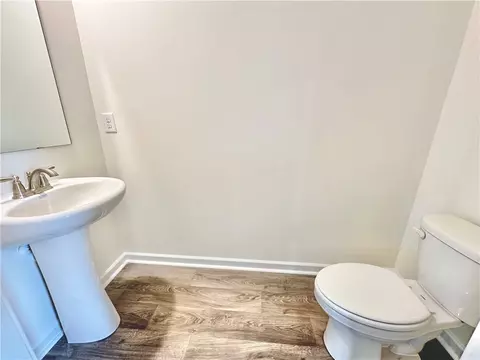 Bath - 511 Seaborn Cir, Pendleton, SC 29670 photo 1 of 5