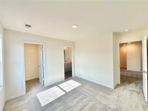 Bedroom - 511 Seaborn Cir, Pendleton, SC 29670 photo 6 of 6