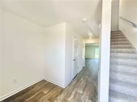 Entry Way - 506 Seaborn Cir, Pendleton, SC 29670 photo 1 of 5