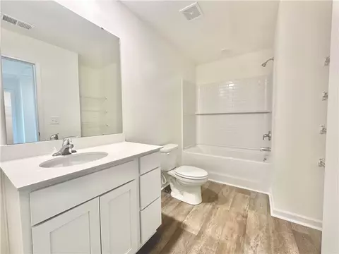 Bath - 506 Seaborn Cir, Pendleton, SC 29670 photo 5 of 5