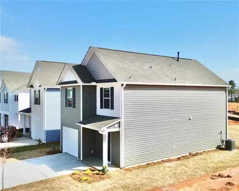 483 Seaborn Cir, Pendleton, SC 29670 photo 2