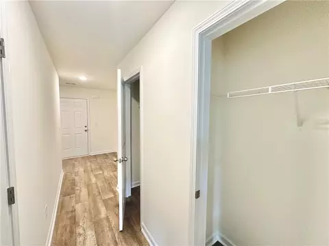 483 Seaborn Cir, Pendleton, SC 29670 photo 5