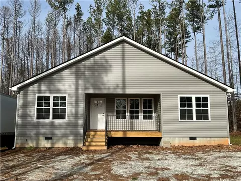 441 Pine Hollow Ln, West Union, SC 29696