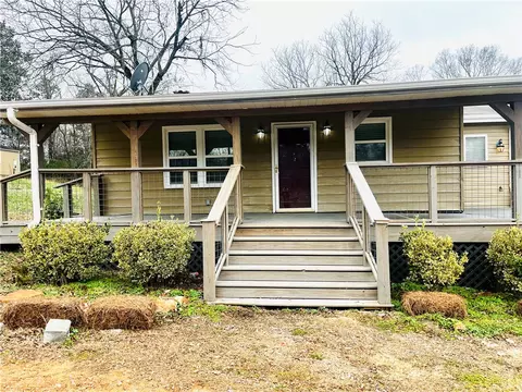 293 Sitton Mill Rd, Seneca, SC 29678 photo 3