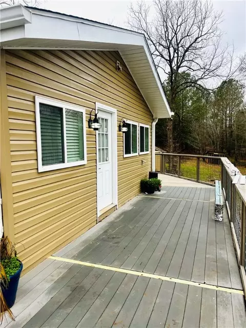 293 Sitton Mill Rd, Seneca, SC 29678 photo 5