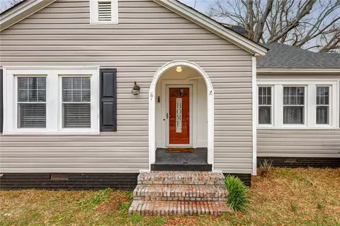 7 George St, Honea Path, SC 29654 photo 2