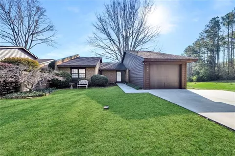 300 Downs Blvd, Clemson, SC 29631