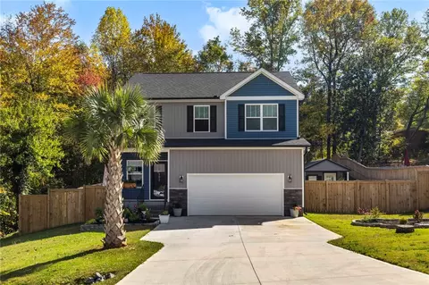 102 Park Way, Easley, SC 29640