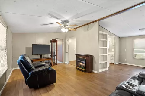 511 Clear Dawn Dr, Easley, SC 29640 photo 13