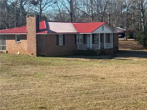 Exterior - 1418 Autun Rd, Pendleton, SC 29670 photo 2 of 5