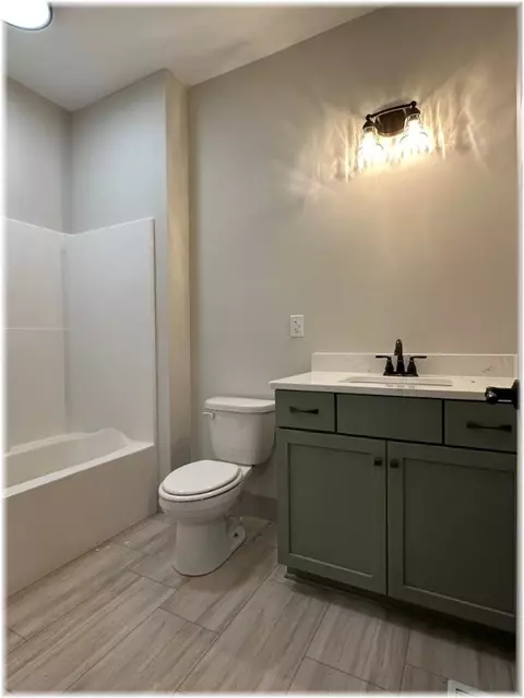 Bath - 192 Jefferson Pl, Walhalla, SC 29691 photo 3 of 3
