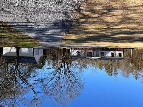 4925 Flat Rock Rd, Iva, SC 29655