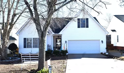 124 Elliott Cir, Anderson, SC 29621