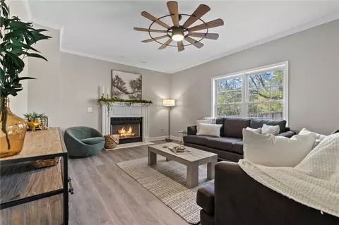 Living - 210 Dillard Dr, Easley, SC 29642 photo 2 of 3