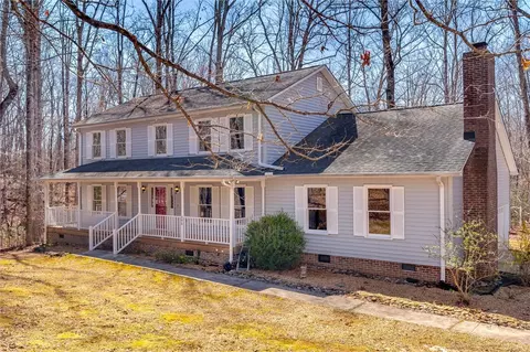 295 Todds Creek Rd, Central, SC 29630