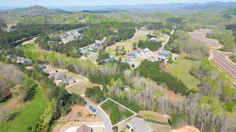 105 Lord Byron Ln, Travelers Rest, SC 29690