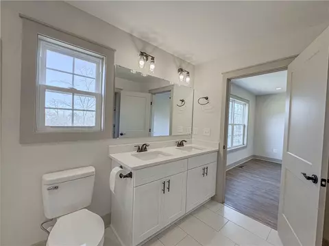 614 S Cherry St, Seneca, SC 29678 photo 24