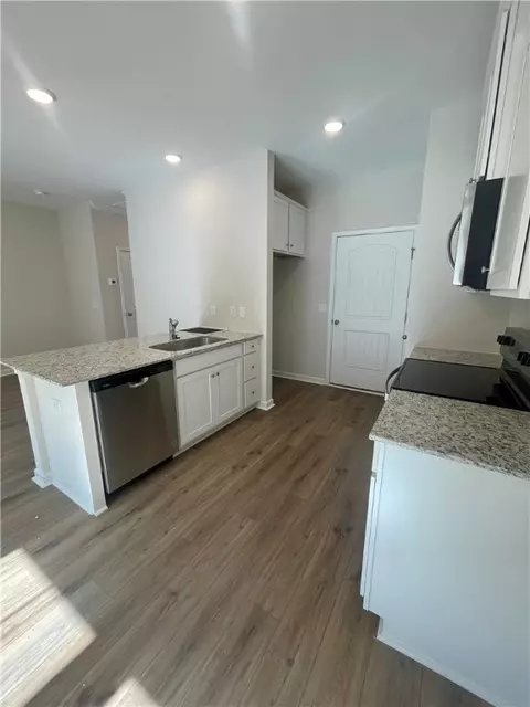 140 Brown Cir, Easley, SC 29642 photo 9