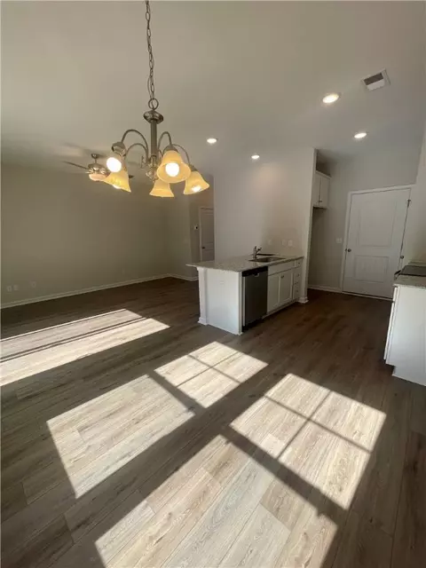 140 Brown Cir, Easley, SC 29642 photo 8