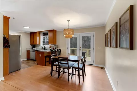 Dining - 273 Horseshoe Rd, Central, SC 29630 photo 1 of 2