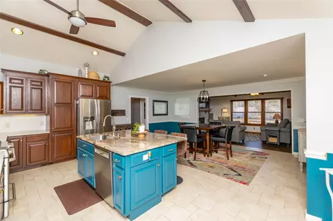 Kitchen - 102 Fairview Ct, Easley, SC 29642 photo 3 of 3