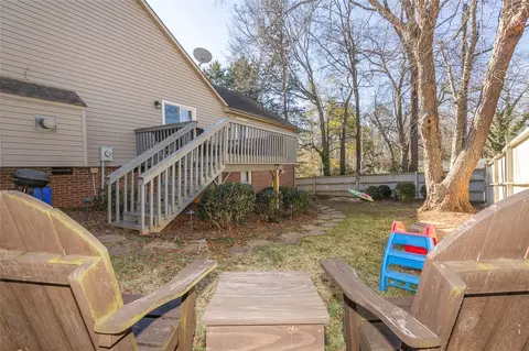 Exterior - 100 Plantation Dr, Pendleton, SC 29670 photo 8 of 9