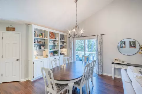 Dining - 100 Plantation Dr, Pendleton, SC 29670 photo 1 of 3