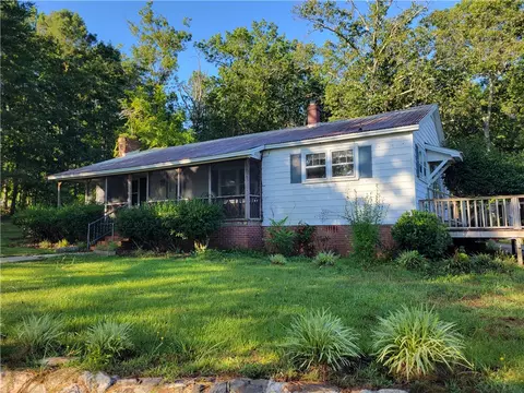 2541 Blue Ridge Blvd, Walhalla, SC 29691