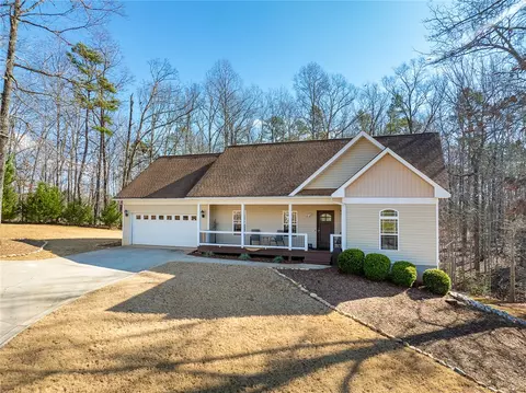 308 Ridgeside Ct, West Union, SC 29696