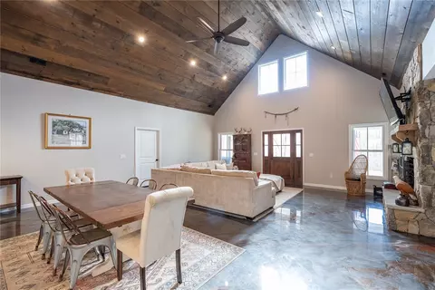816 Table Rock Rd, Pickens, SC 29671 photo 5