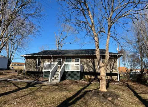 109 Shallowford Rd, Easley, SC 29640