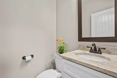 Bath - 325 Thompson St, Pendleton, SC 29670 photo 1 of 3