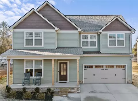 325 Thompson St, Pendleton, SC 29670