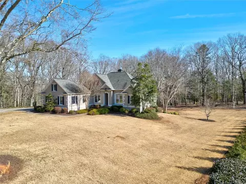 110 Waterbury Way, Pendleton, SC 29670 photo 2