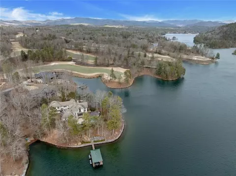 210 Feather Bells Ln, Sunset, SC 29685