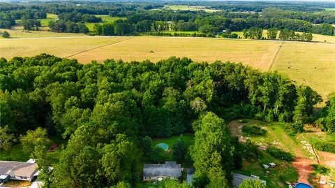 415 Partridge Dr, Williamston, SC 29697 photo 28
